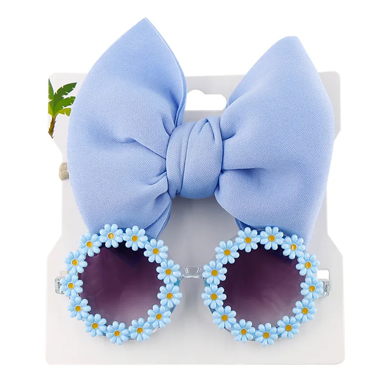 Royal Bow and Sunglasses Set