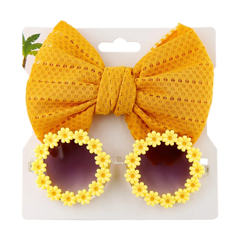 Royal Bow and Sunglasses Set